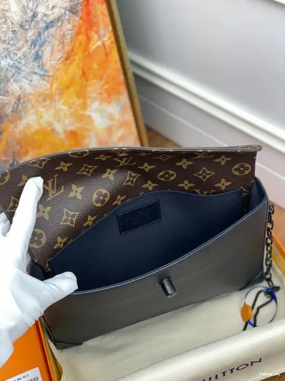 POCHETTE VOYAGE LOUIS VUITTON STEAMER 0327